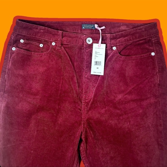 NWT Vineyard Vines Kick-Flare High-Rise Corduroy Pants in “Crimson” Red Size 32 - Picture 3 of 9
